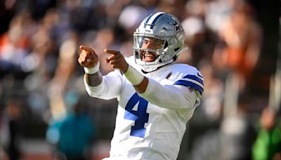 Dak Prescott leads Cowboys to 33-17 romp over Browns in opener after getting new 4-year contract