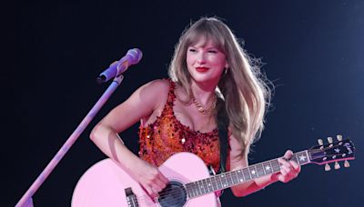 Taylor Swift Debuts Chiefs-Inspired Costume at Travis Kelce’s First European Eras Tour Concert