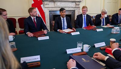 Rishi Sunak’s Dismal Task: Leading U.K. Conservatives to Likely Defeat