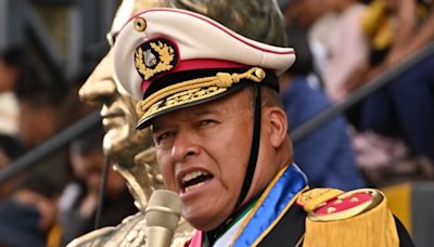 Quién es Juan José Zúñiga, el comandante del Ejército de Bolivia que lidera alzamiento militar - La Tercera