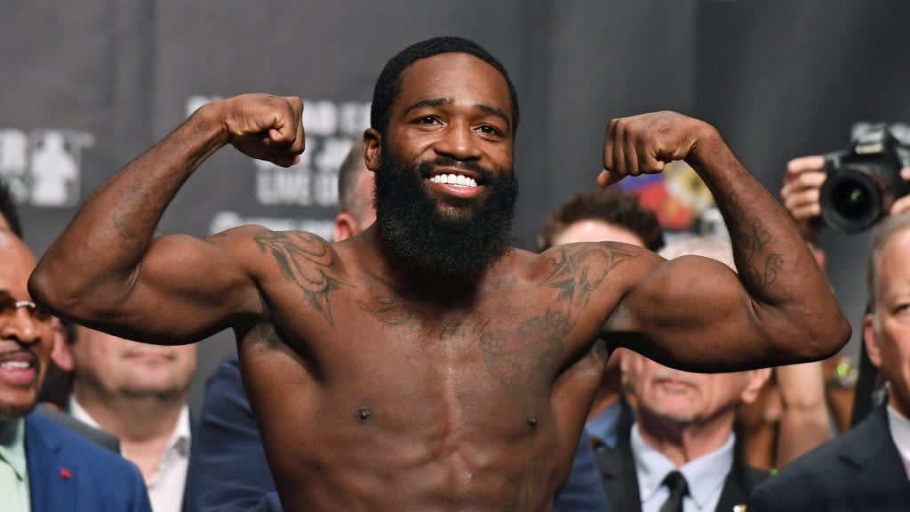 Adrien Broner Threatens To Shoot Opponent At Press Conference: “My Ni**as Got Guns With Them”