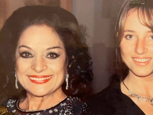 Mariola Orellana recuerda a Lola Flores en el aniversario de su muerte: "Era libre, moderna y respetuosa con todos"