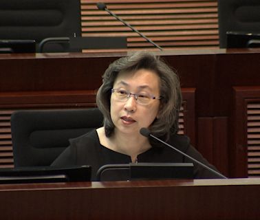 立法會通過公務員劃一加薪3% 生效日期追溯至今年4月1日 - RTHK