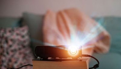 5 best mini projectors in UAE, for 2024