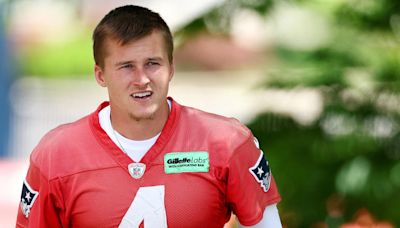 Bailey Zappe says there is nothing awkward about Patriots' quarterback room: "I'm having fun"