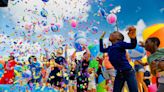 El castillo inflable más grande del mundo vuelve a Miami y hasta los adultos pueden divertirse