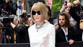 Anna Wintour Holds Court at the 2024 Met Gala in a Timeless Silhouette - E! Online