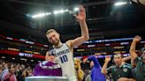 Source: Sacramento Kings sign Domantas Sabonis to contract extension worth $217 million