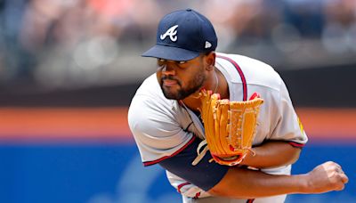 Braves focused on trading for hitter after Reynaldo López elbow exam shows no damage