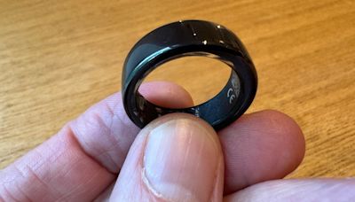 I tried wearing an Oura smart ring and might never go back – but it can’t replace my Apple Watch