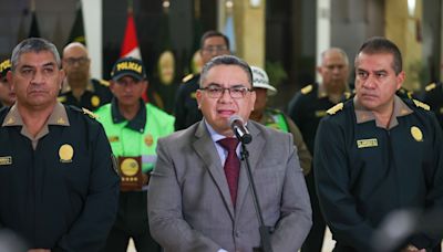 “Pondremos en la cárcel a quienes que se metan con nuestros hijos”: ministro Santiváñez