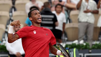 Félix Auger-Aliassime through to men’s singles final four