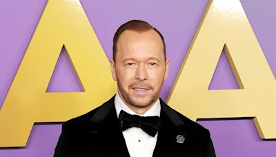 Donnie Wahlberg Arrives to Blue Bloods’ Final Day of Filming in NKOTB Tour Bus: ‘Incredibly Thankful’