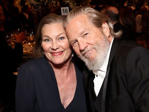 Jeff Bridges credits his 48-year marriage with his longevity. Science backs that up.