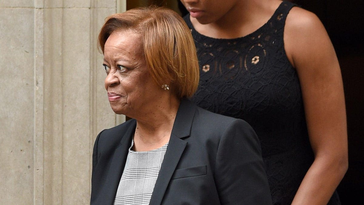 First Lady Michelle Obama's Mother Marian Robinson Dies, And Black Internet Pays Respects