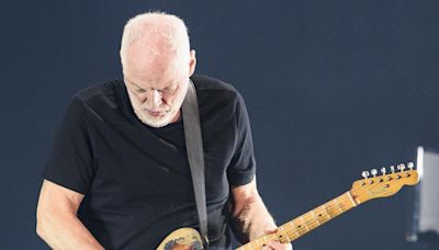 Watch David Gilmour's First Live Performance in Four Years