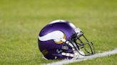 Vikings name equipment room after longtime manager Dennis Ryan