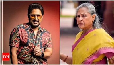 Arshad Warsi recalls Jaya Bachchan scolding him for wearing 'chaddi baniyan' at the airport | Hindi Movie News - Times of India