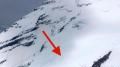 Helicopter battles heavy wind to rescue climbers trapped on Mt. Rainier after fall into crevasse