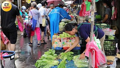 颱風天搶購蔬菜…民眾買好市多1款高麗菜「口感很怪」 過來人揭真相