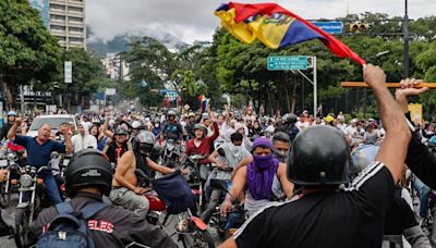 Cuatro muertos, 46 detenidos y decenas de heridos durante protestas contra Maduro en Venezuela