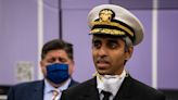 U.S. Surgeon General Vivek Murthy urges COVID boosters during Chicago visit as cases rise again