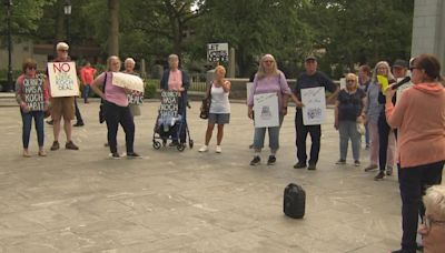 Quincy residents protest mayor's proposed 79% pay raise