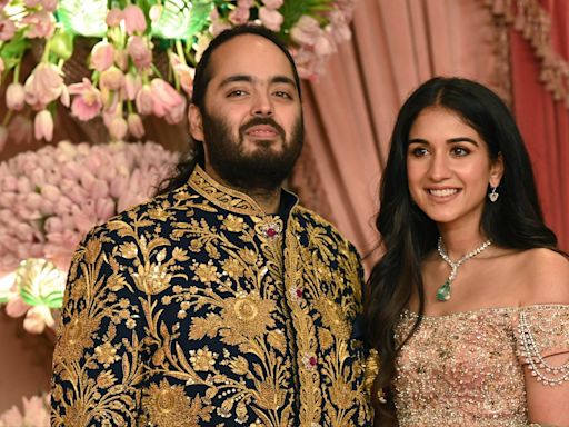 Watch live: Celebrities including Kardashians, Mike Tyson and Boris Johnson set to arrive at Ambani-Merchant £250m wedding