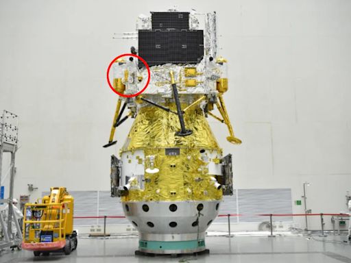 Photo reveals 'secret robot' on China's Moon rocket that was NOT disclosed