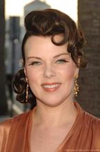 Debi Mazar