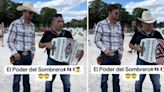 Acordeonista mexicano logra fusionar la música regional mexicana y francesa; video se vuelve viral en TikTok