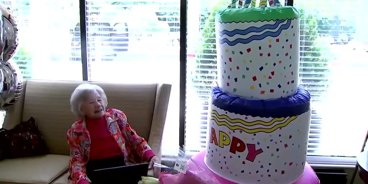 Woman celebrates 109th birthday by being top model in community fashion show