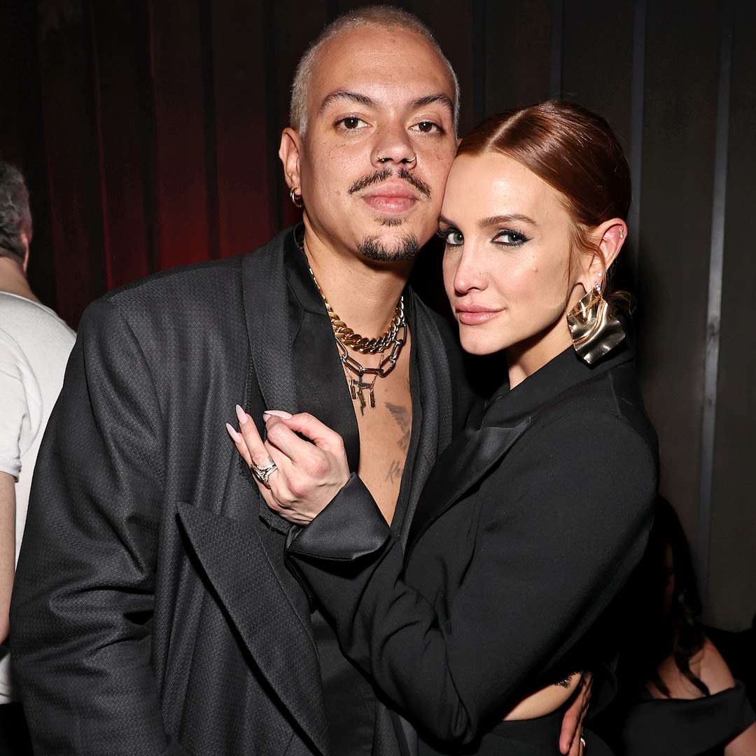 You'll L.O.V.E Ashlee Simpson's Family Vacation Photos With Evan Ross and Their Kids - E! Online