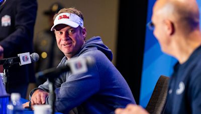 Lane Kiffin makes feelings known on Reggie Bush getting Heisman Trophy back