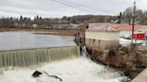 Dive teams recover body from Lackawaxen River in Seelyville