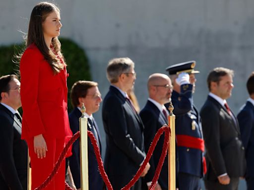 La princesa Leonor se despide de España con honores ante su primer viaje oficial a Portugal