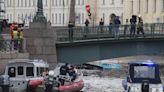 Siete muertos al caer al río un autobús desde un puente en San Petersburgo