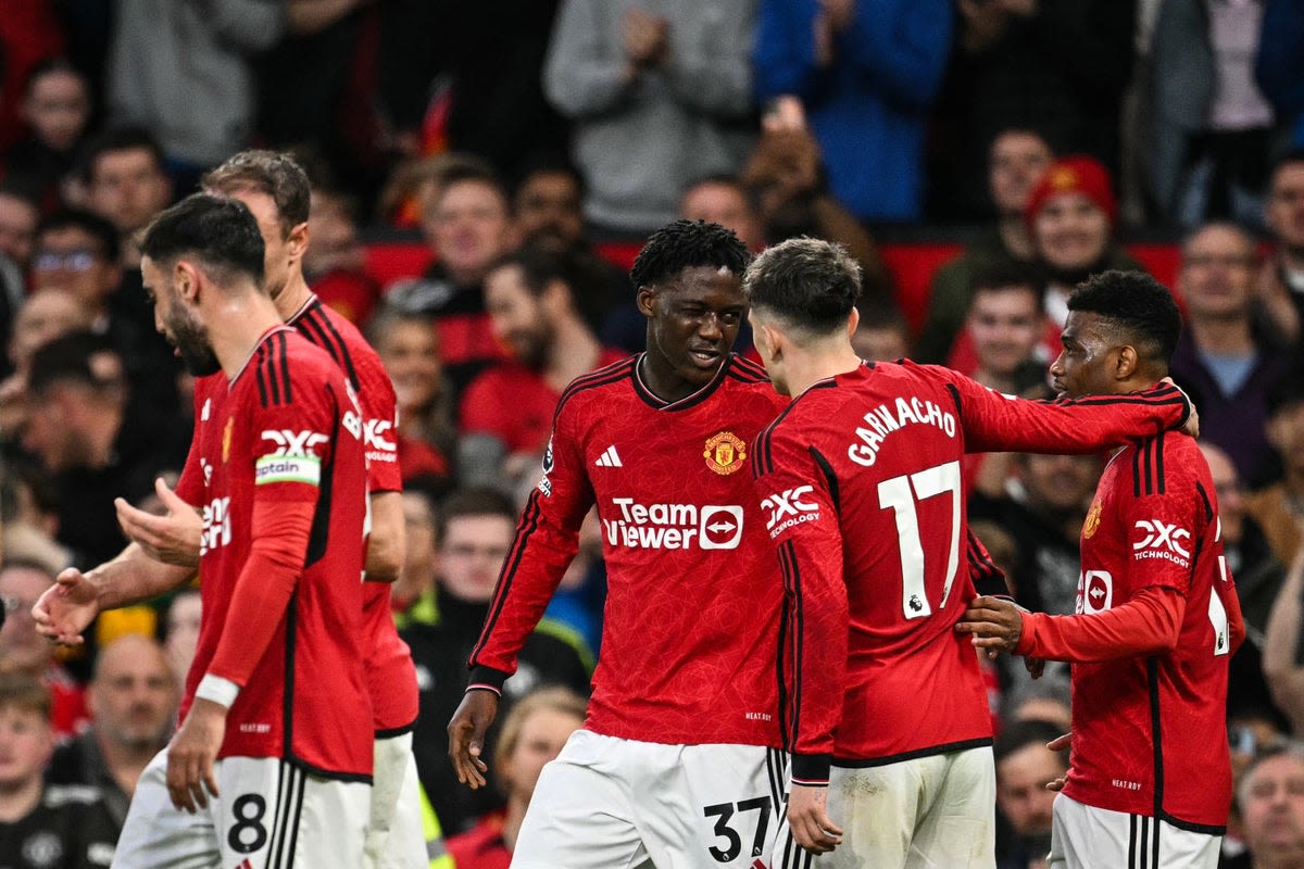 Manchester United vs Newcastle LIVE! Premier League match stream, latest score, updates today - Mainoo goal