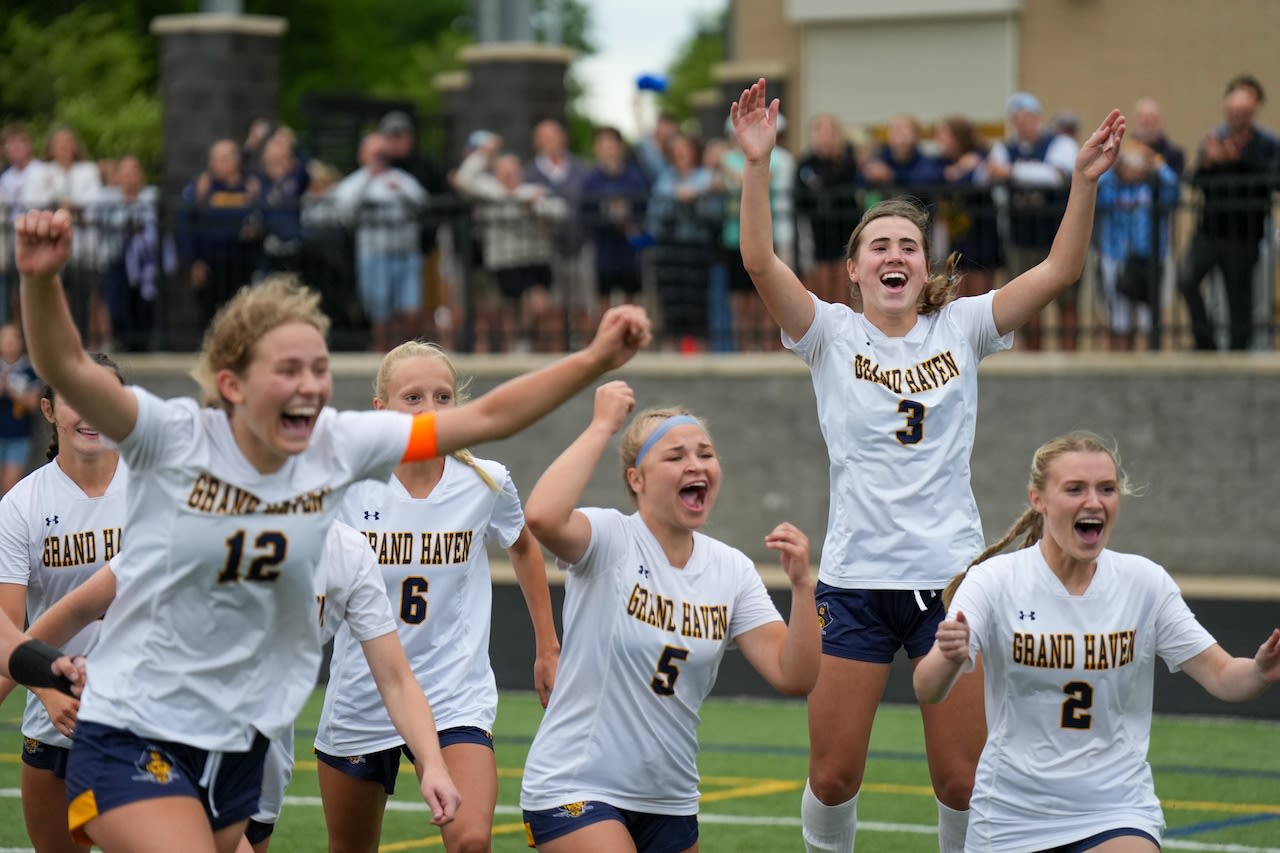 Muskegon-area soccer regionals: Spring Lake, Grand Haven move on to Final Four