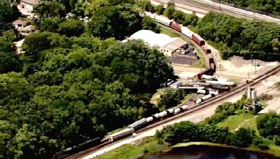 CN train derails at Matteson, Ill., junction; evacuations ordered - Trains