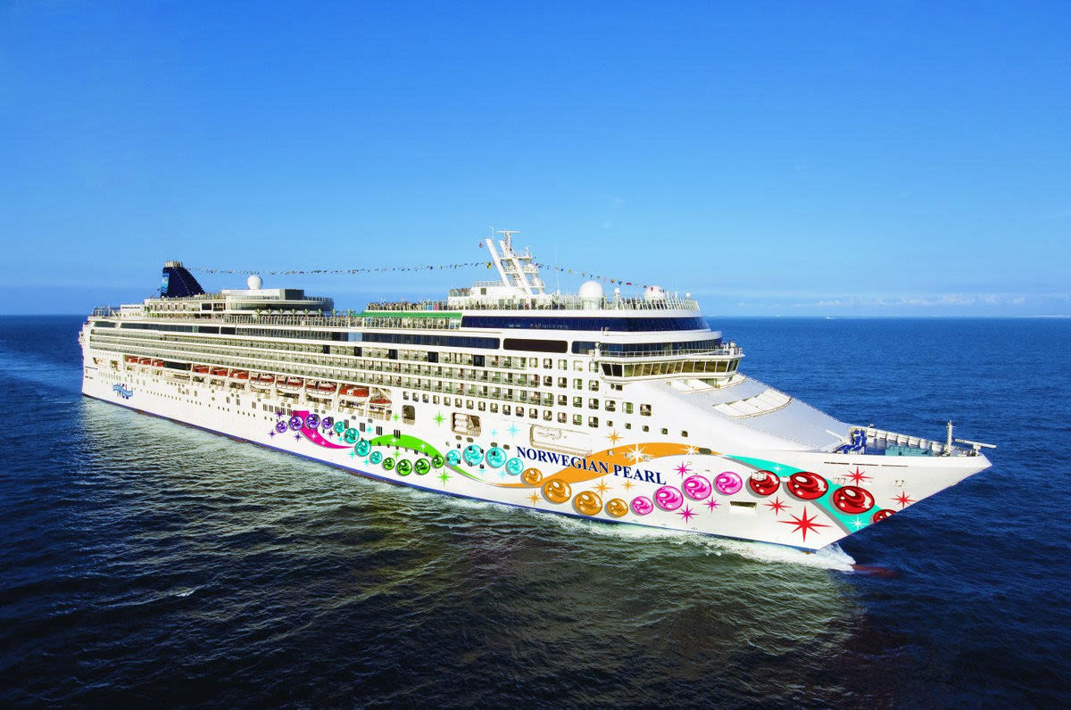 Norwegian Cruise Line to Hold Naked Cruise Dubbed 'The Big Nude Boat'