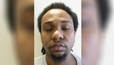 Convicted murderer escapes on way to North Carolina hospital: Police