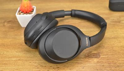 Sony WH-1000XM4 are still among the best noise cancelling headphones you can get