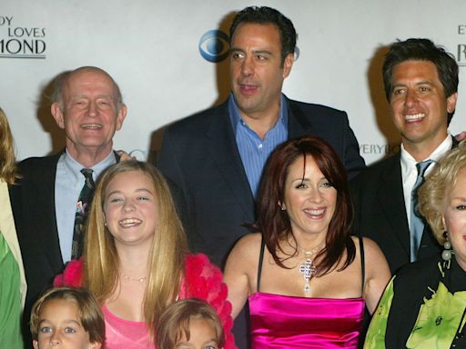 Richest ‘Everybody Loves Raymond’ Cast Members Ranked From Lowest to Highest (& the Wealthiest Has a Net Worth of $200 Million!)