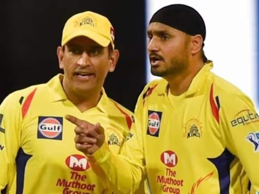 'Dhoni ka Gussa': CSK physio exposes Harbhajan Singh's lies on MS' anger issues