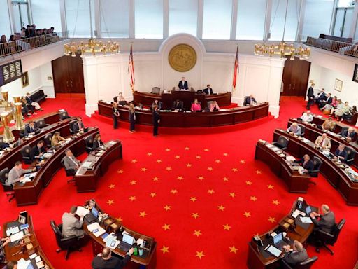 NC Senate approves GOP bill requiring sheriffs to cooperate with ICE