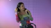 India Martínez sorprende en el metro de Barcelona con un concierto - MarcaTV