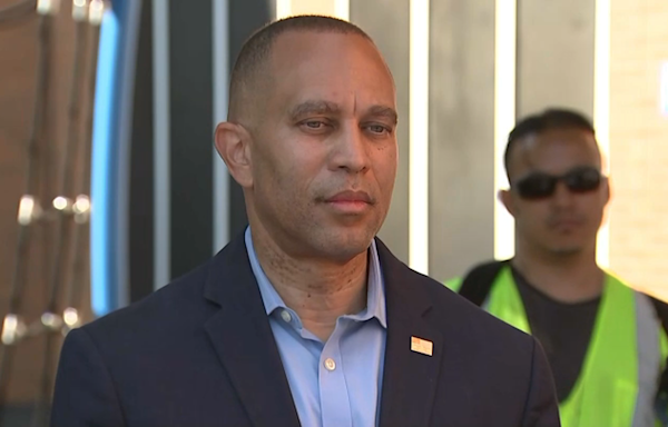 ‘My answer has not changed': Hakeem Jeffries says he's still behind President Biden in 2024 campaign