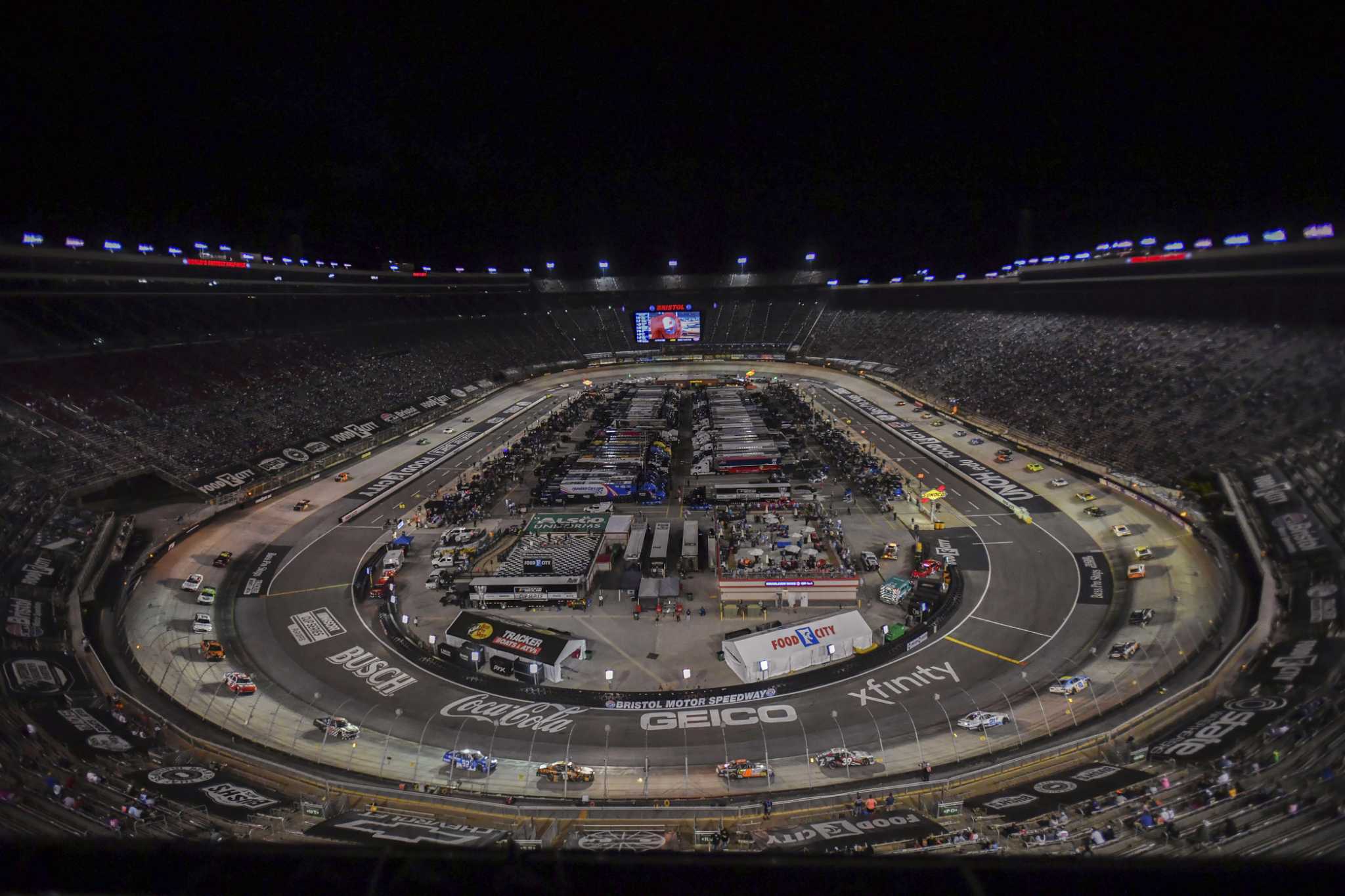 Rev It Up: MLB to hold Braves-Reds game at Bristol Motor Speedway next August