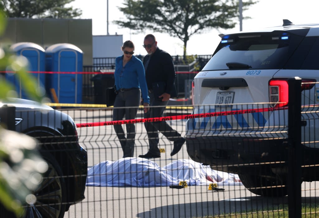 2 fatally wounded at 31st Street Beach overnight during exchange of gunfire; several in custody